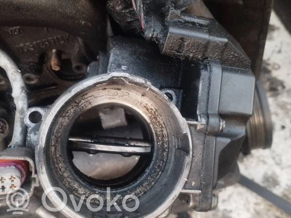 Volkswagen PASSAT B6 Clapetă accelerație 