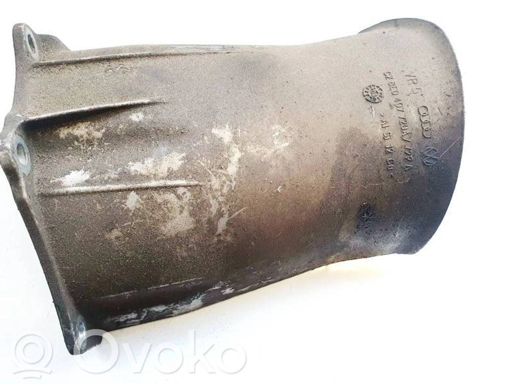 Muu ulkopuolen osa   8L0407720A,8L0407720A