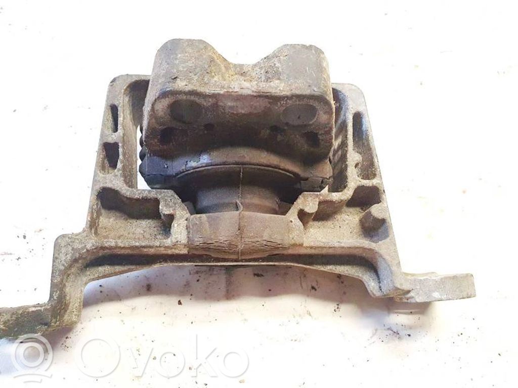 Ford Focus Suport tampon motor 