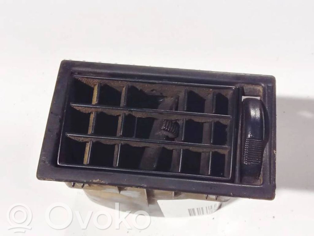 Volkswagen Transporter - Caravelle T4 Dysze / Kratki środkowego nawiewu deski rozdzielczej