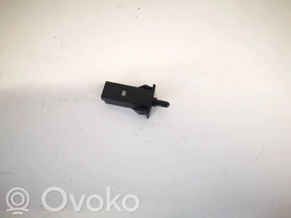 Sensor