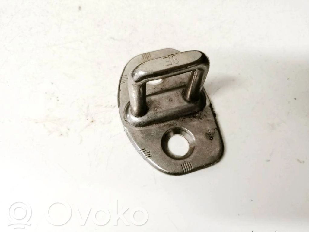 Audi A6 S6 C6 4F Boucle de verrouillage porte avant / crochet de levage