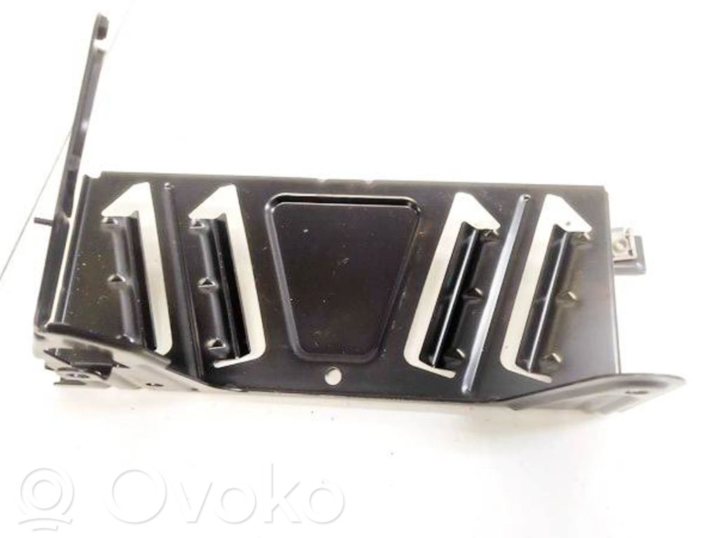 BMW 7 F01 F02 F03 F04 Inne części karoserii 