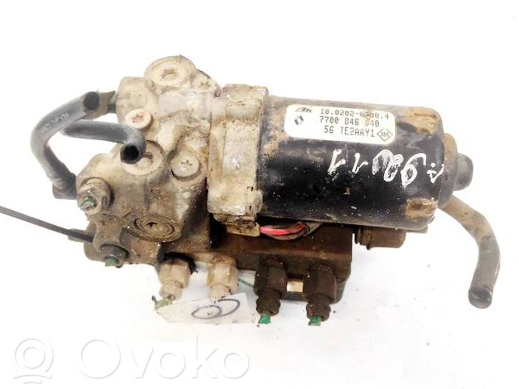 Renault Laguna I Bomba de ABS 