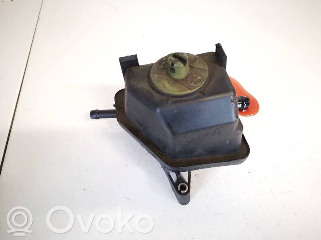 Volkswagen Golf IV Serbatoio/vaschetta del liquido del servosterzo