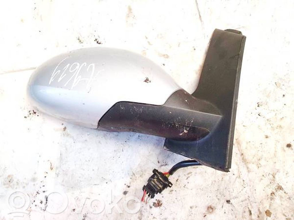 Etuoven sähköinen sivupeili   E9014142,E9014142
