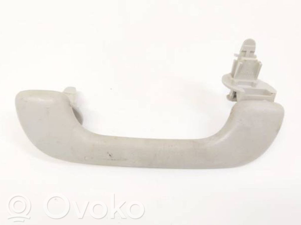 Nissan Qashqai Mâner viraj interior ușă față 