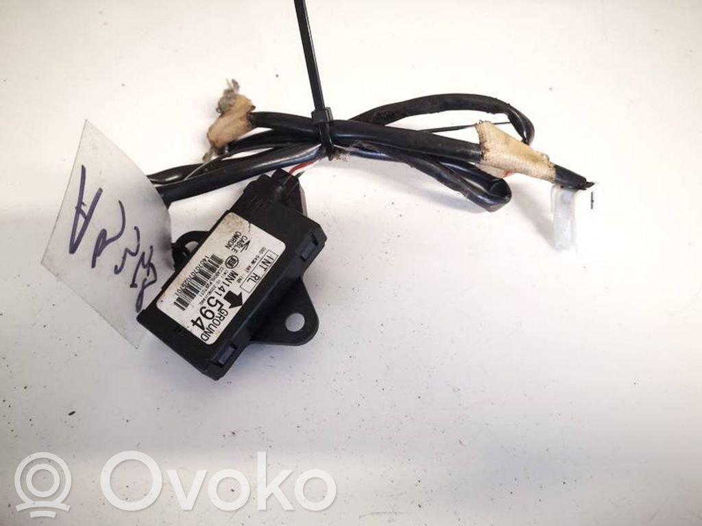 Mitsubishi Outlander Antenna control unit 
