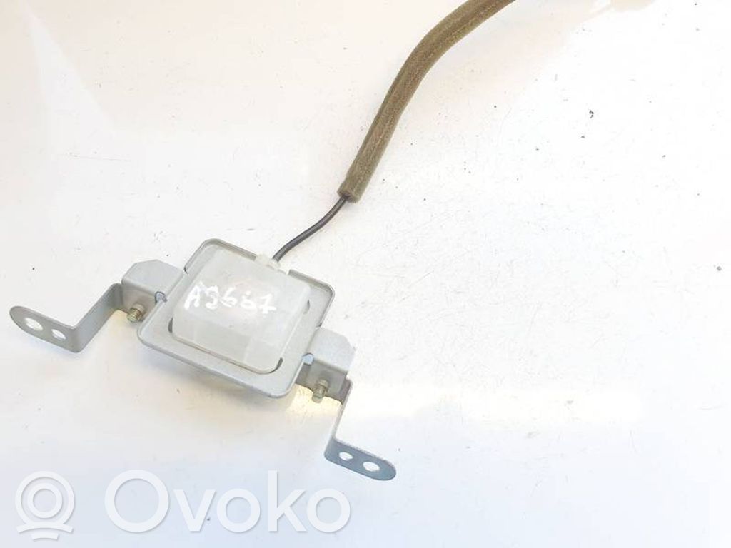 Toyota Corolla E120 E130 Antenna control unit 