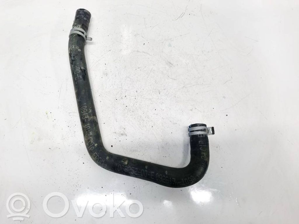 Tesla Model S Tubo flessibile del liquido di raffreddamento del motore