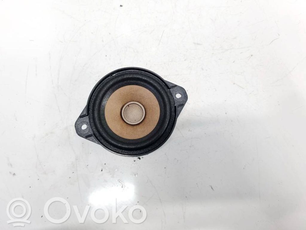 Tesla Model S Etuoven kaiutin 