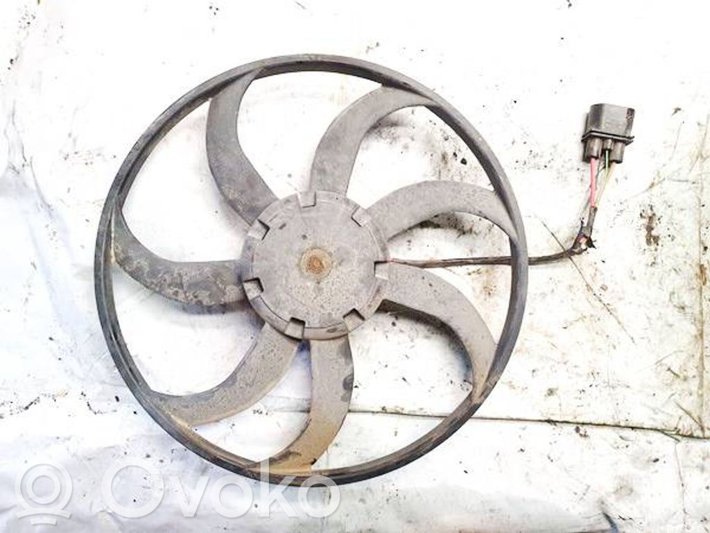Volkswagen Touran I Convogliatore ventilatore raffreddamento del radiatore