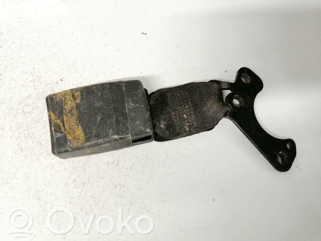 Takaistuimen turvavyön solki