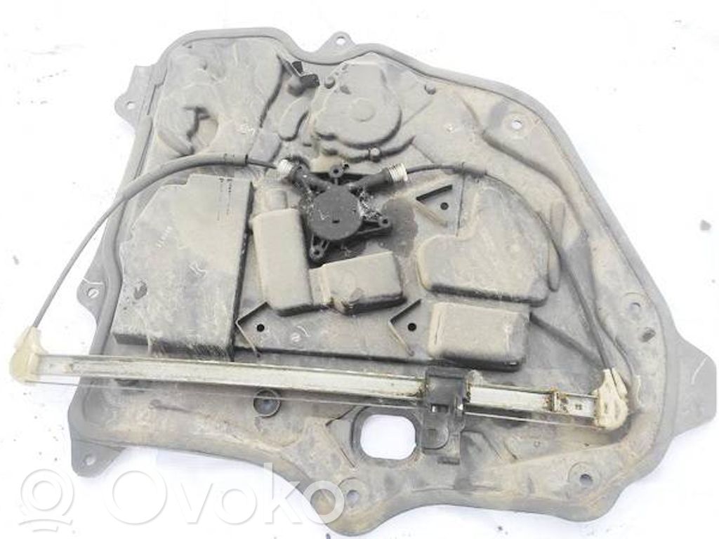 Mazda 5 Regulador con motor de la ventanilla de la puerta corredera 