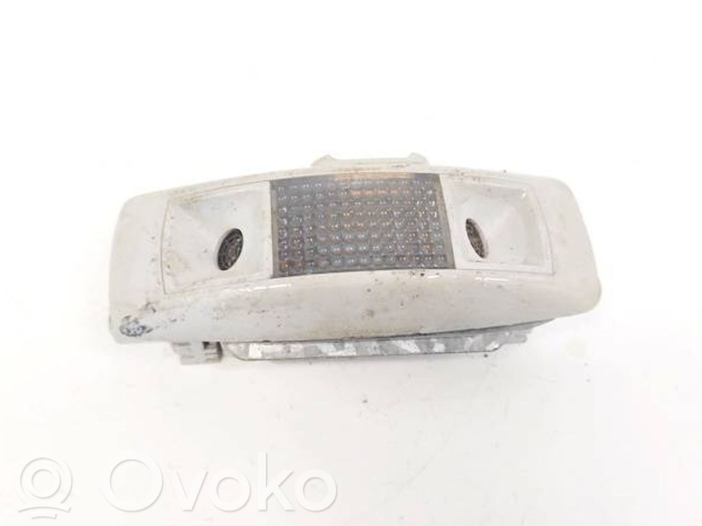 Skoda Octavia Mk1 (1U) Takaistuimen valo 