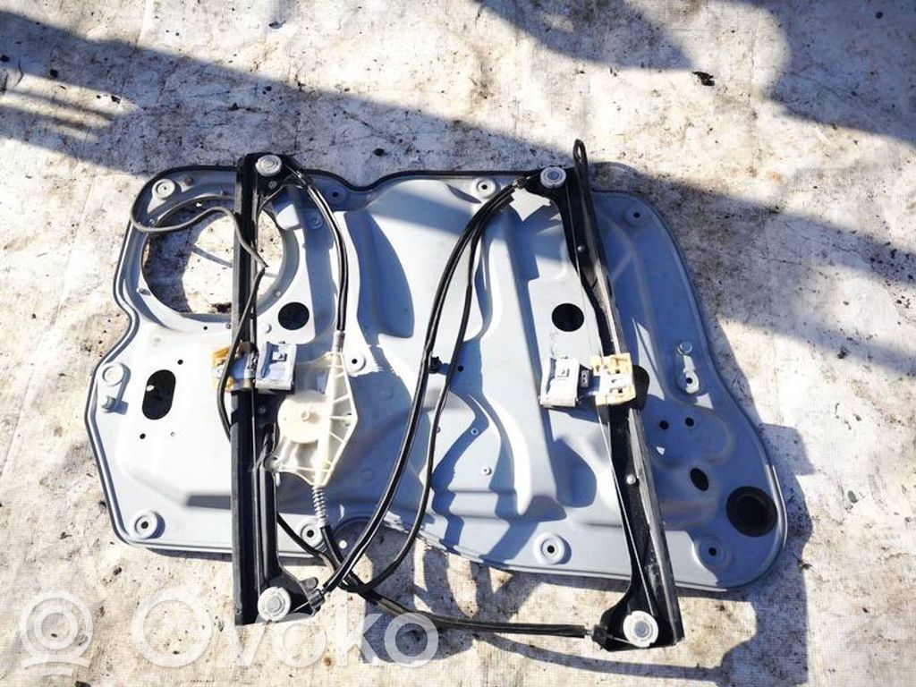 Volkswagen Touran I Macara ușă glisantă cu motor 