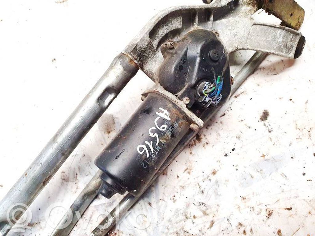 Nissan Primera Moteur d'essuie-glace 
