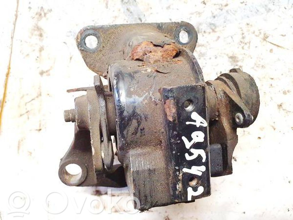 Mazda CX-7 Engine mount bracket 