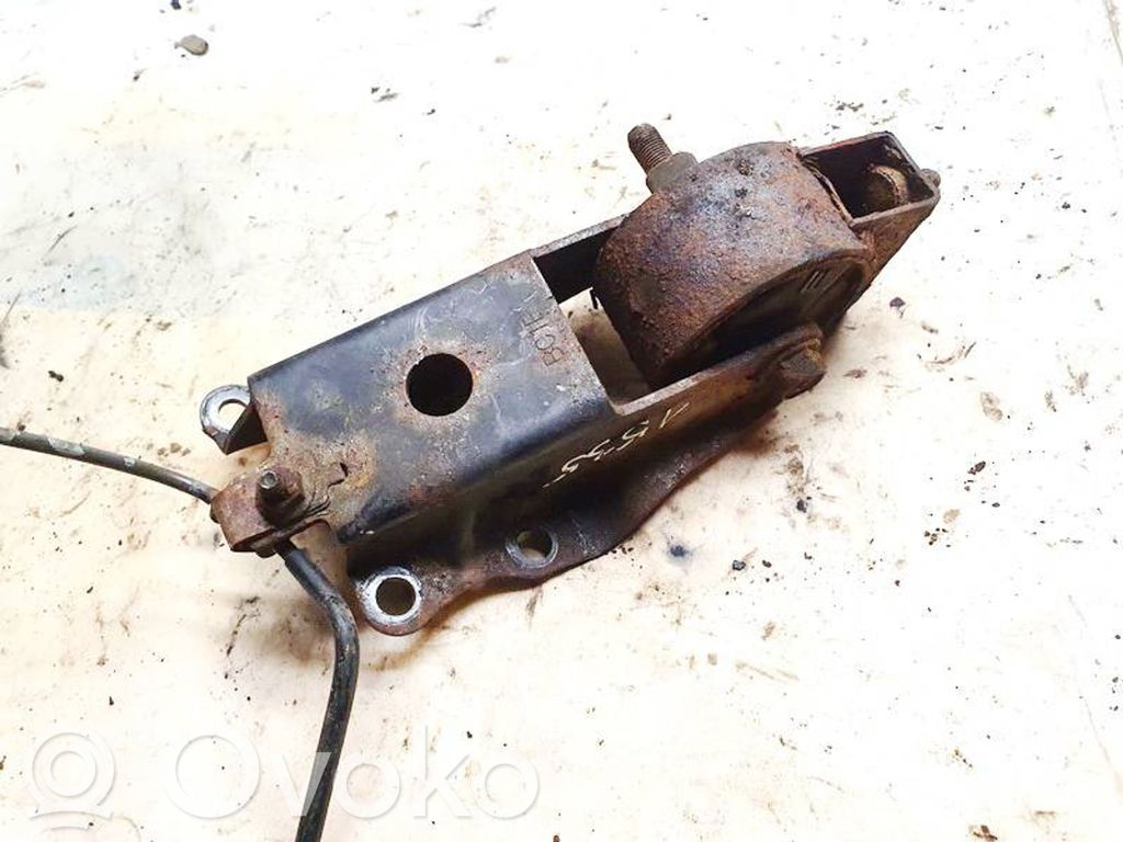 Mazda 323 Suport tampon motor 
