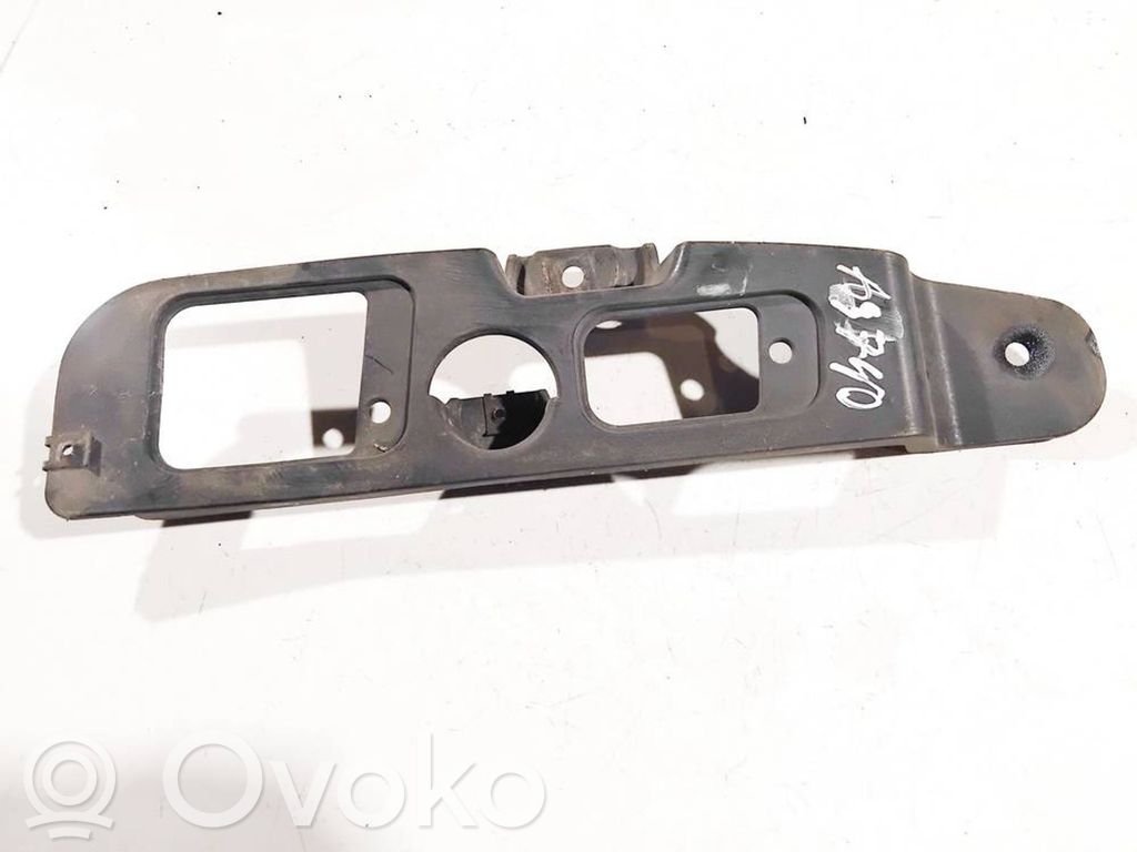 BMW X3 E83 Support de pare-chocs arrière 