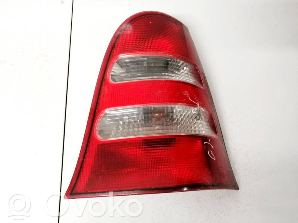 Mercedes-Benz A W168 Lampă spate în caroserie 