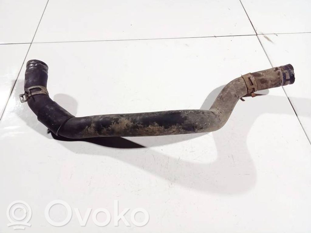 Engine coolant pipe/hose