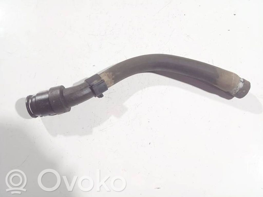 Engine coolant pipe/hose