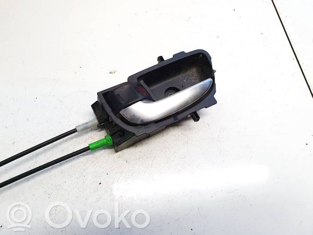 Toyota Yaris Manecilla interna puerta delantera 
