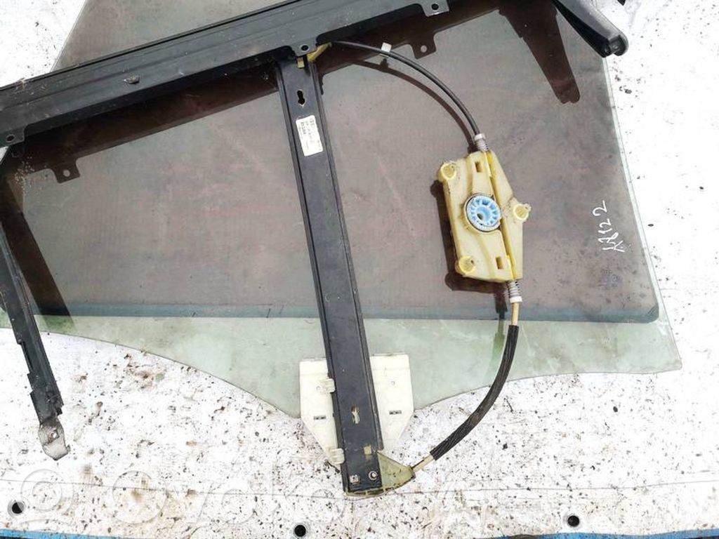 Audi A6 S6 C6 4F Alzacristalli del portellone scorrevole con motorino 
