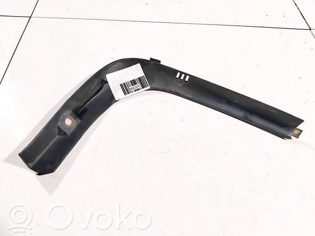 Ford Mondeo Mk III Modanatura separatore del paraurti anteriore 