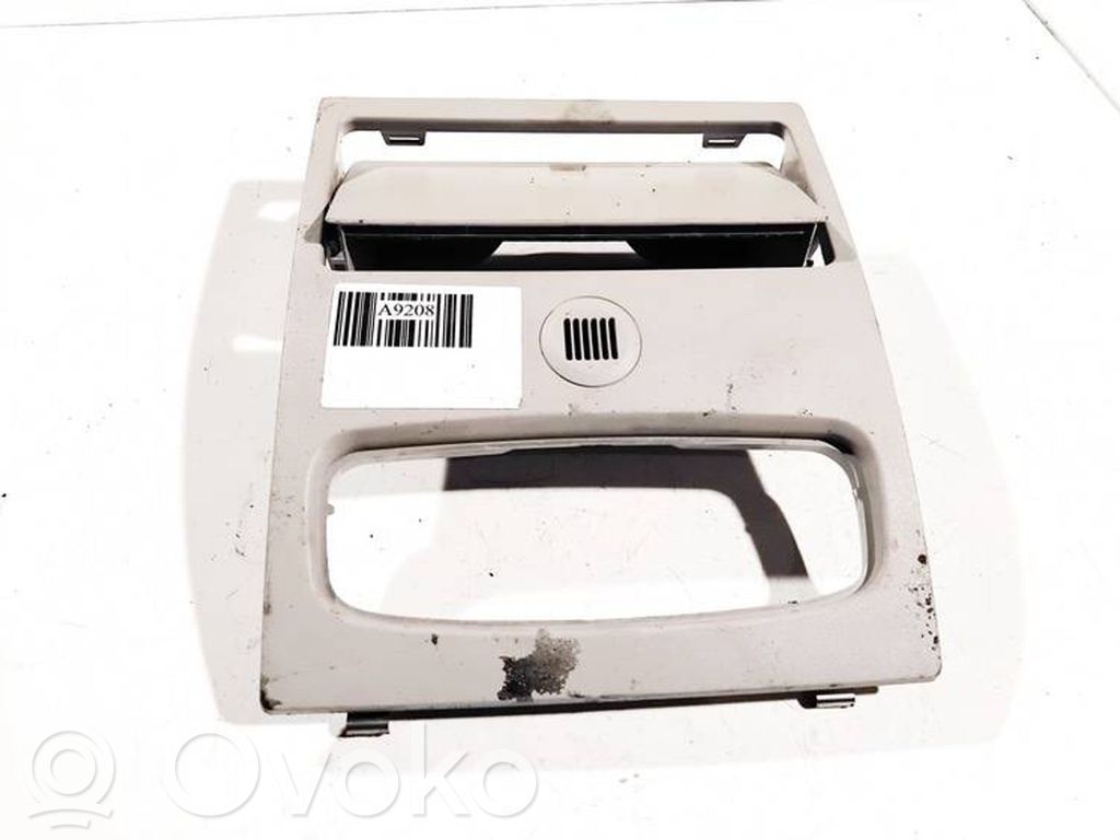 Ford Mondeo Mk III Altra parte interiore