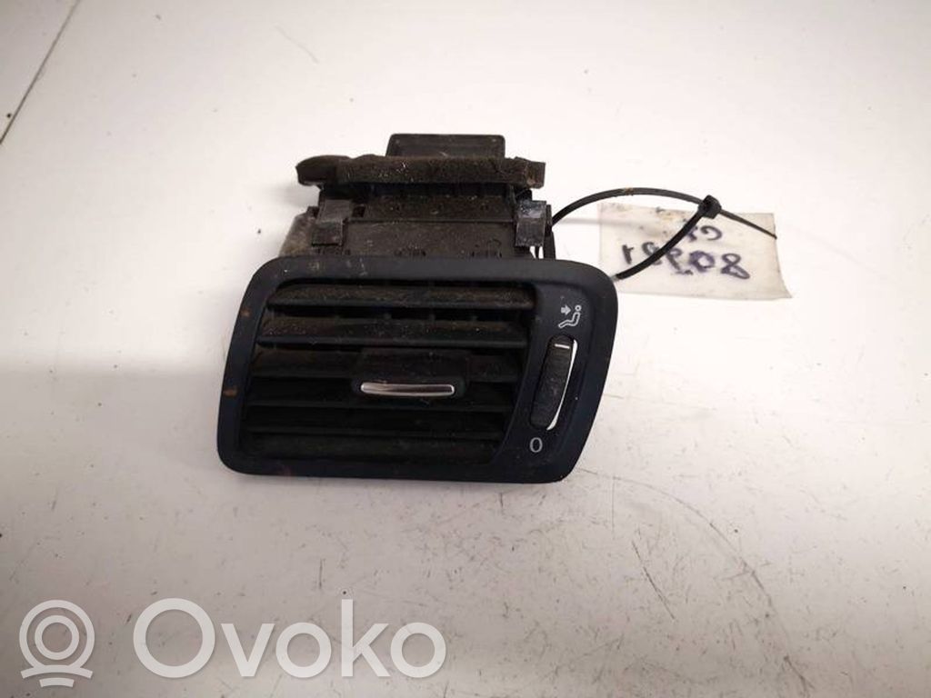Volkswagen PASSAT B6 Griglia di ventilazione centrale cruscotto 
