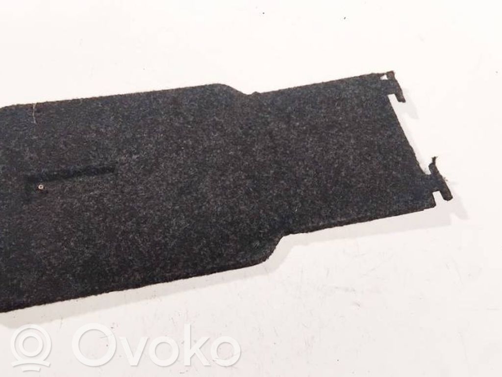 Alfa Romeo 159 Muu vararenkaan verhoilun elementti 