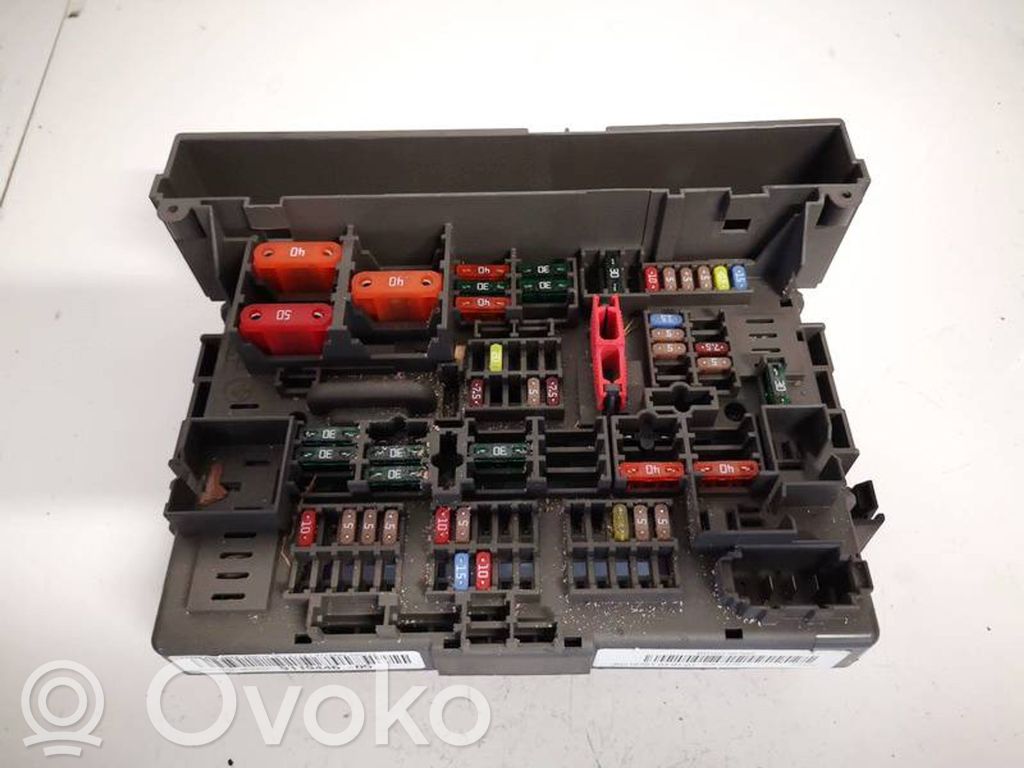 BMW 3 E90 E91 Fuse box set 