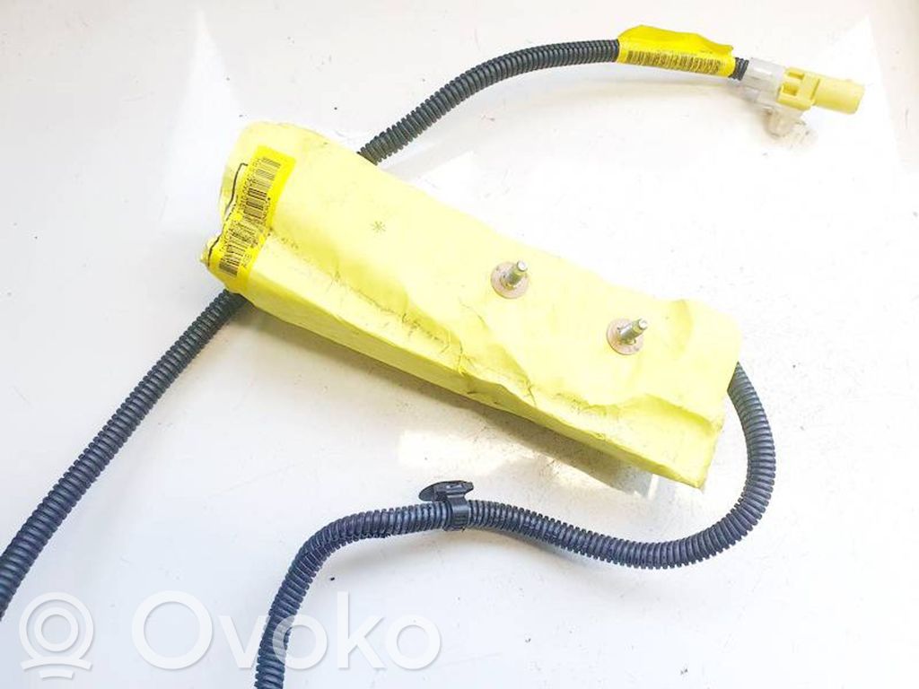 Toyota Avensis T250 Airbag sedile