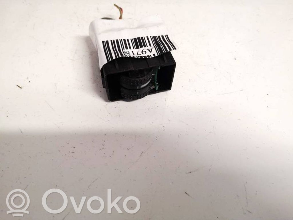 Seat Ibiza IV (6J,6P) Comutator control nivel faruri 