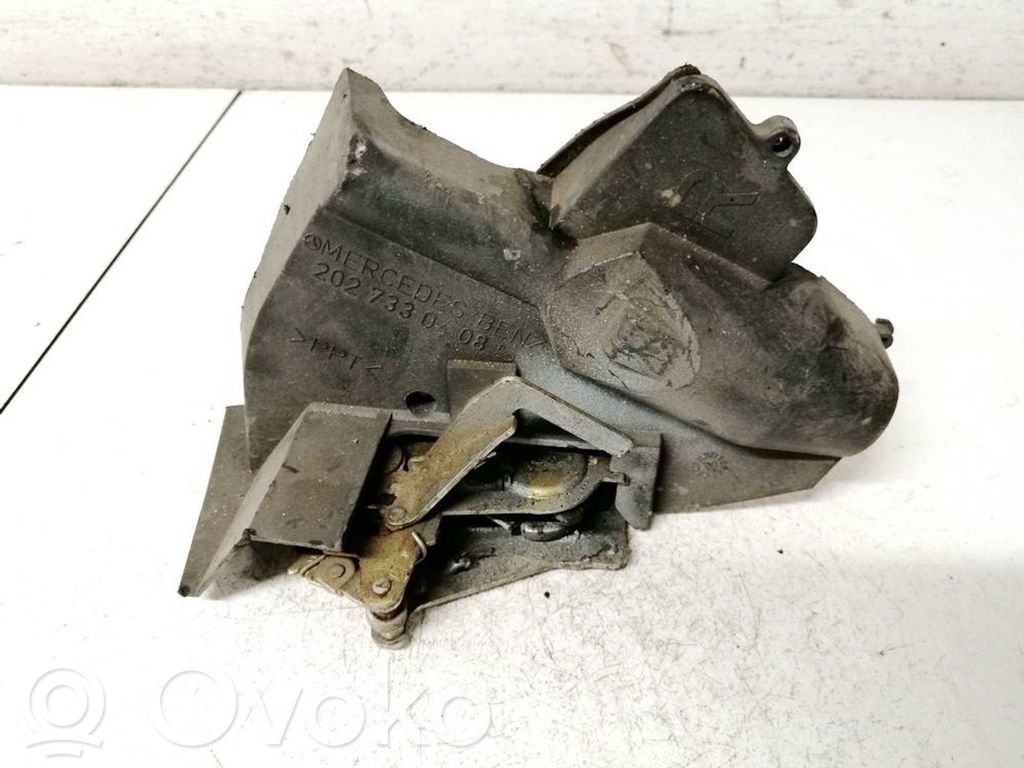 Mercedes-Benz C W202 Încuietoare ușă spate