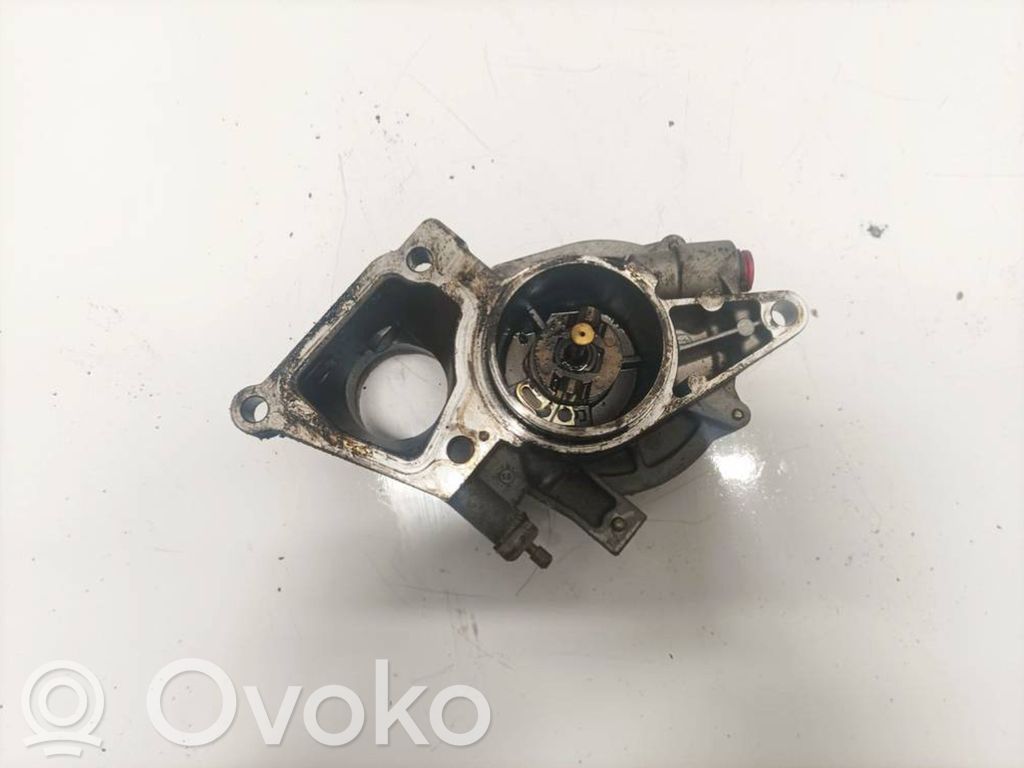 Ford Mondeo Mk III Bomba de vacío 