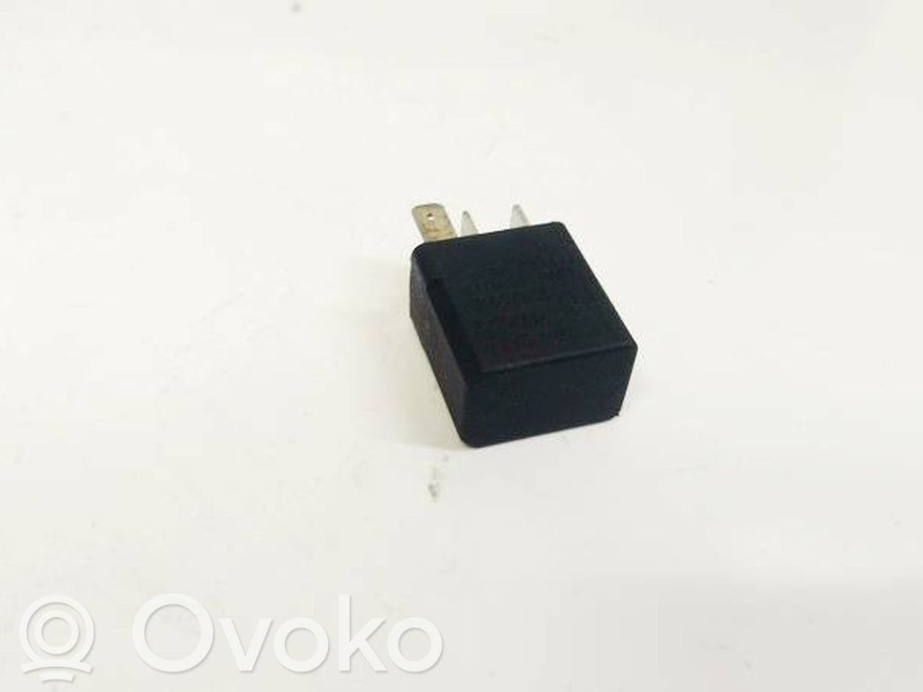 Opel Zafira A Alte relee 