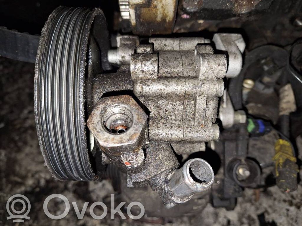 Peugeot 607 Pompe direction assistée