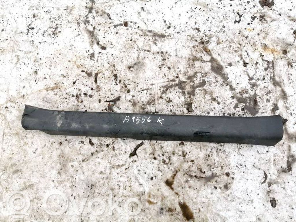 Toyota Yaris Copertura del rivestimento del sottoporta anteriore