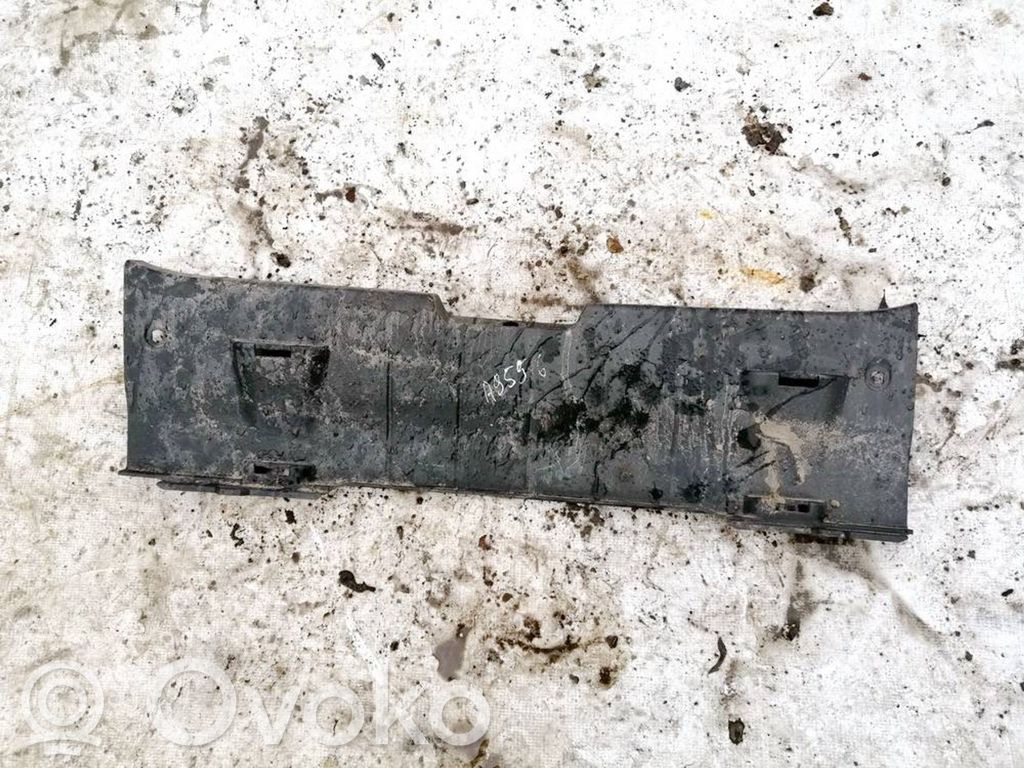 Toyota Yaris Alte elemente acoperire portbagaj 