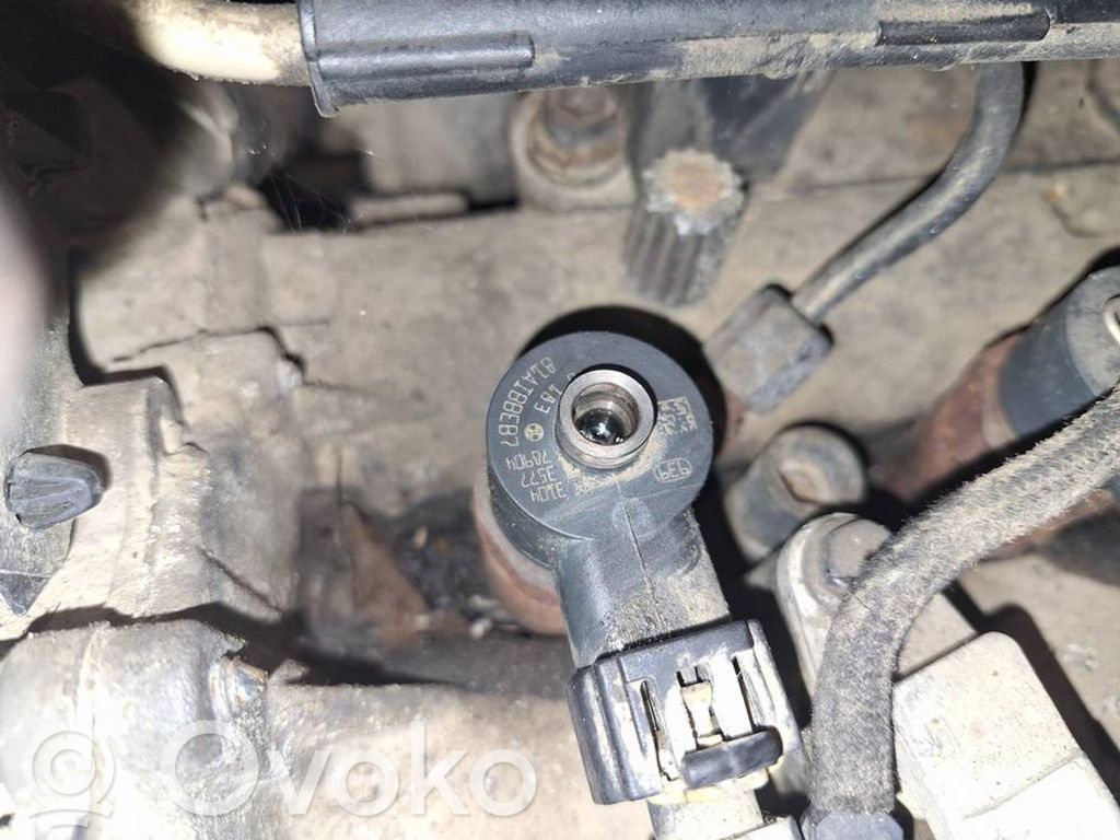 Inyector de combustible   0445110183,0445110183
