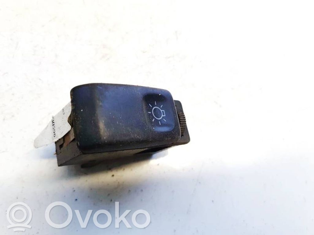 Volkswagen Jetta II Interruptor de luz 
