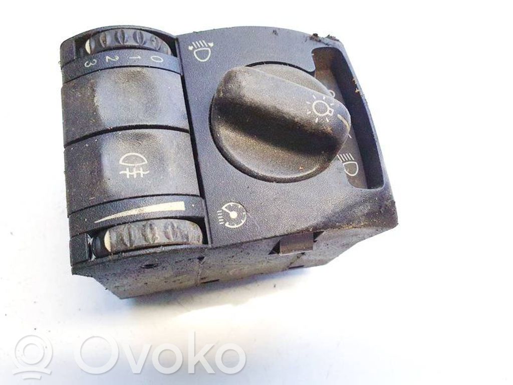 Lichtschalter   90460591,90460591