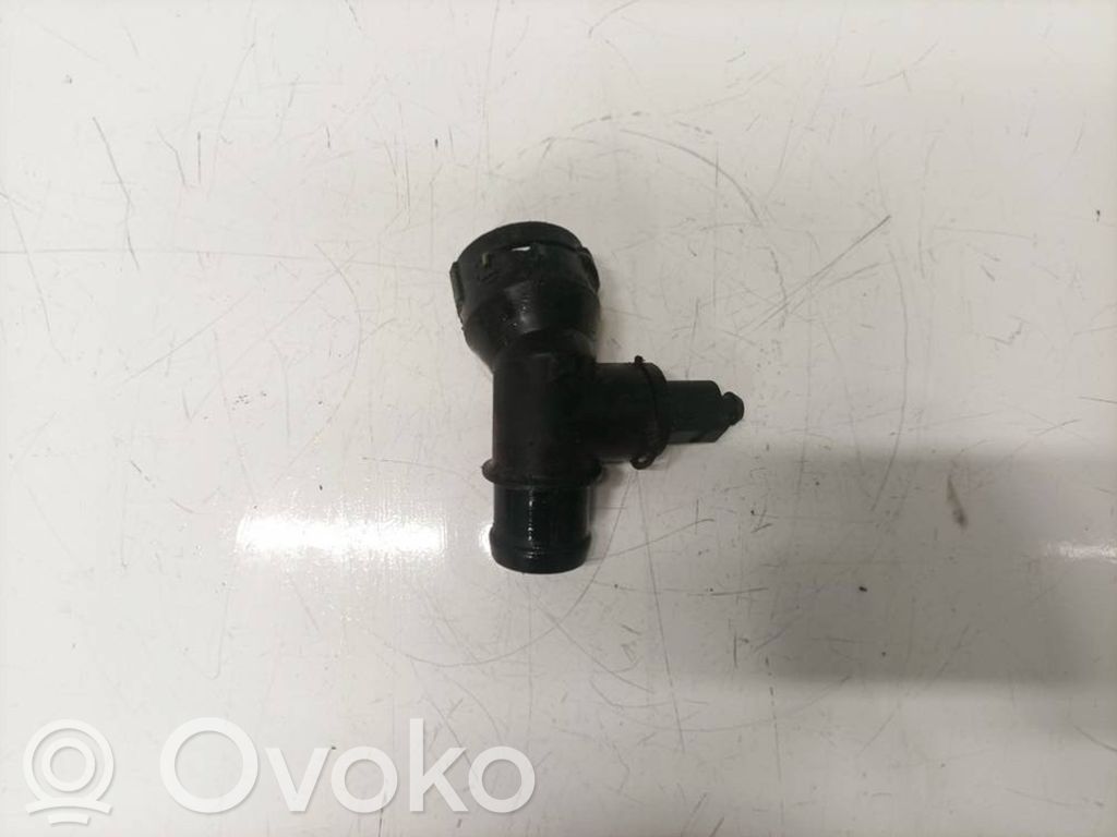 Volkswagen Touran I Tubo flessibile del liquido di raffreddamento del motore