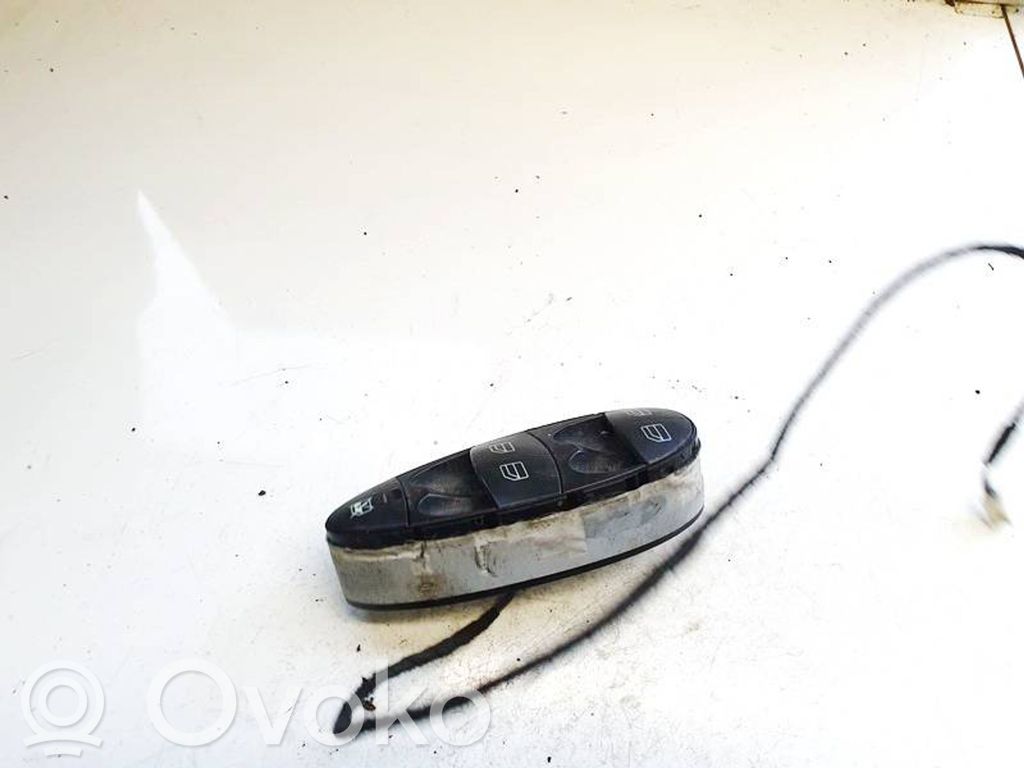 Mercedes-Benz E W211 Interruttore di controllo dell’alzacristalli elettrico 
