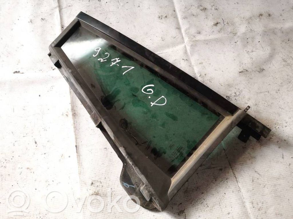 Ventanilla de ventilación de la puerta trasera   AS3,AS3