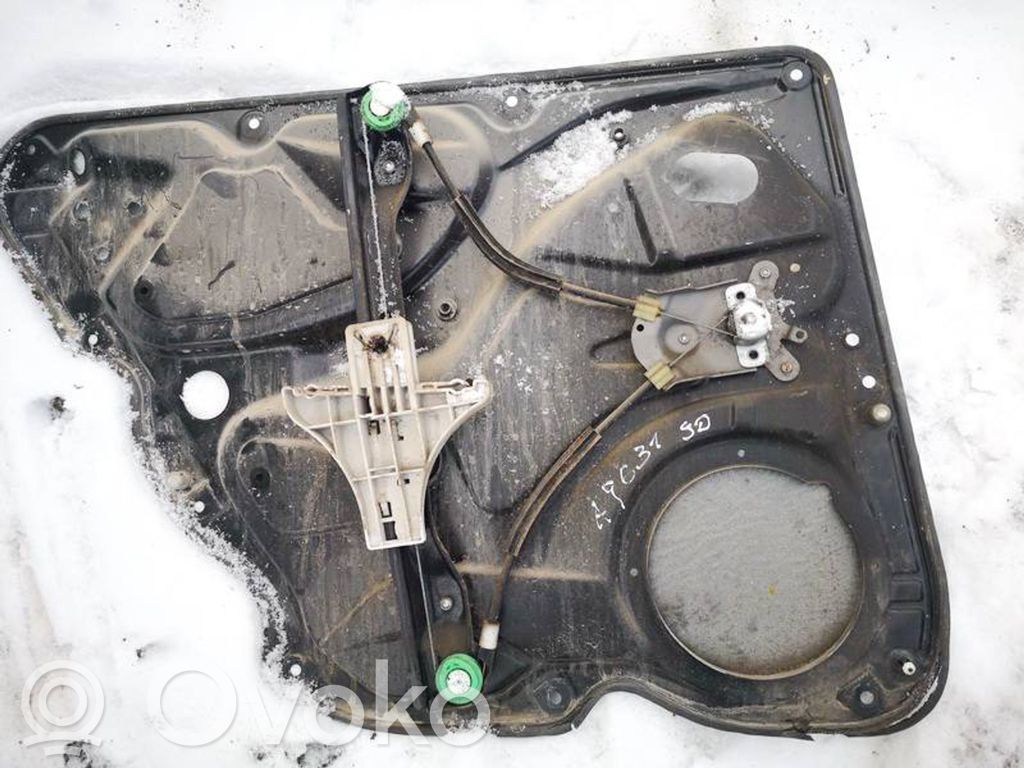 Volkswagen PASSAT B6 Macara ușă glisantă cu motor 