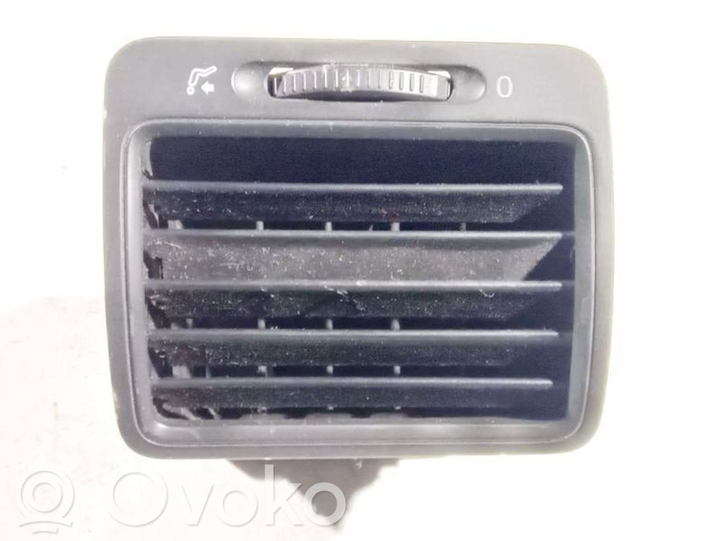 Volkswagen Golf V Grilă ventilație centrală 